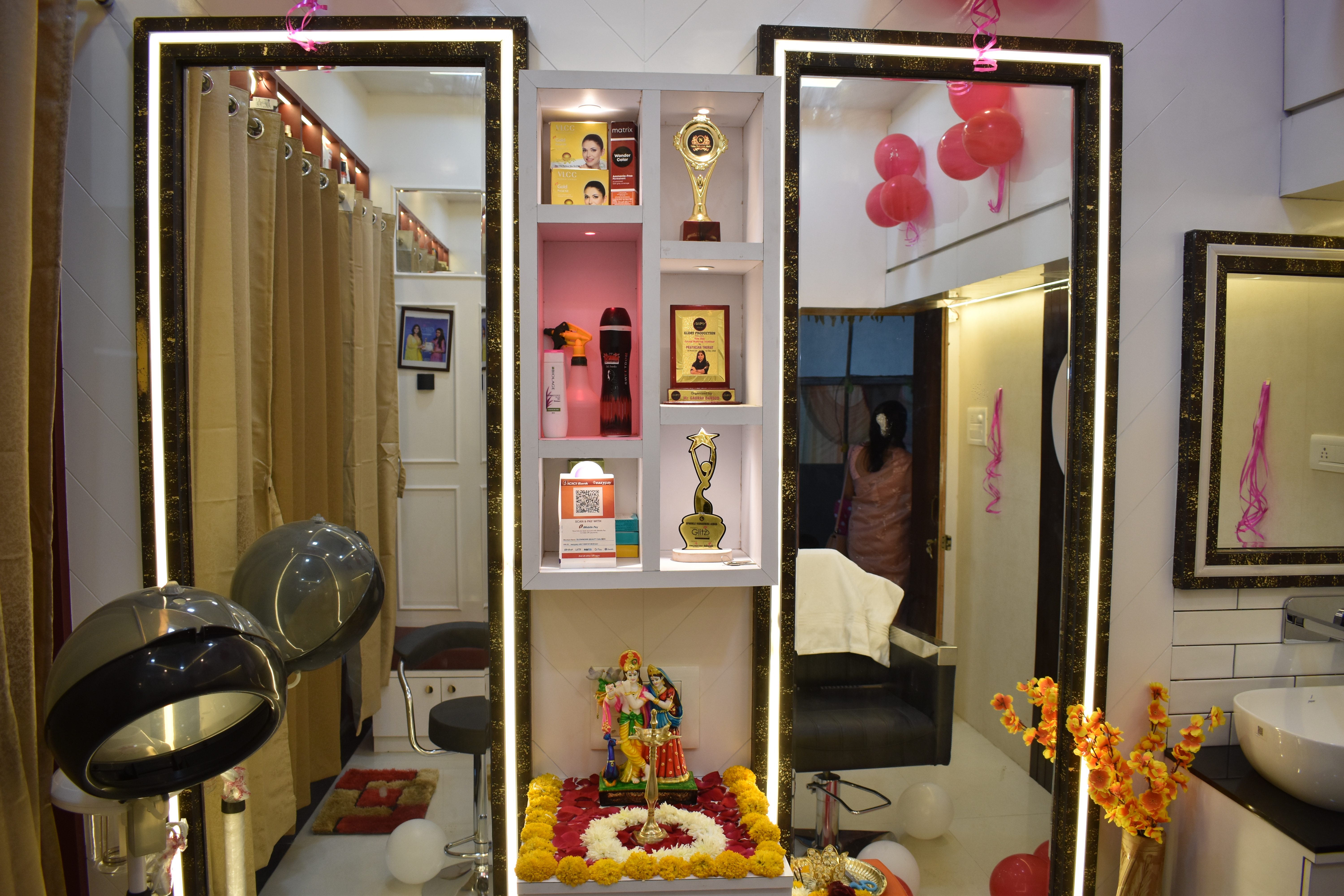 Best beauty Parlour in Amravati